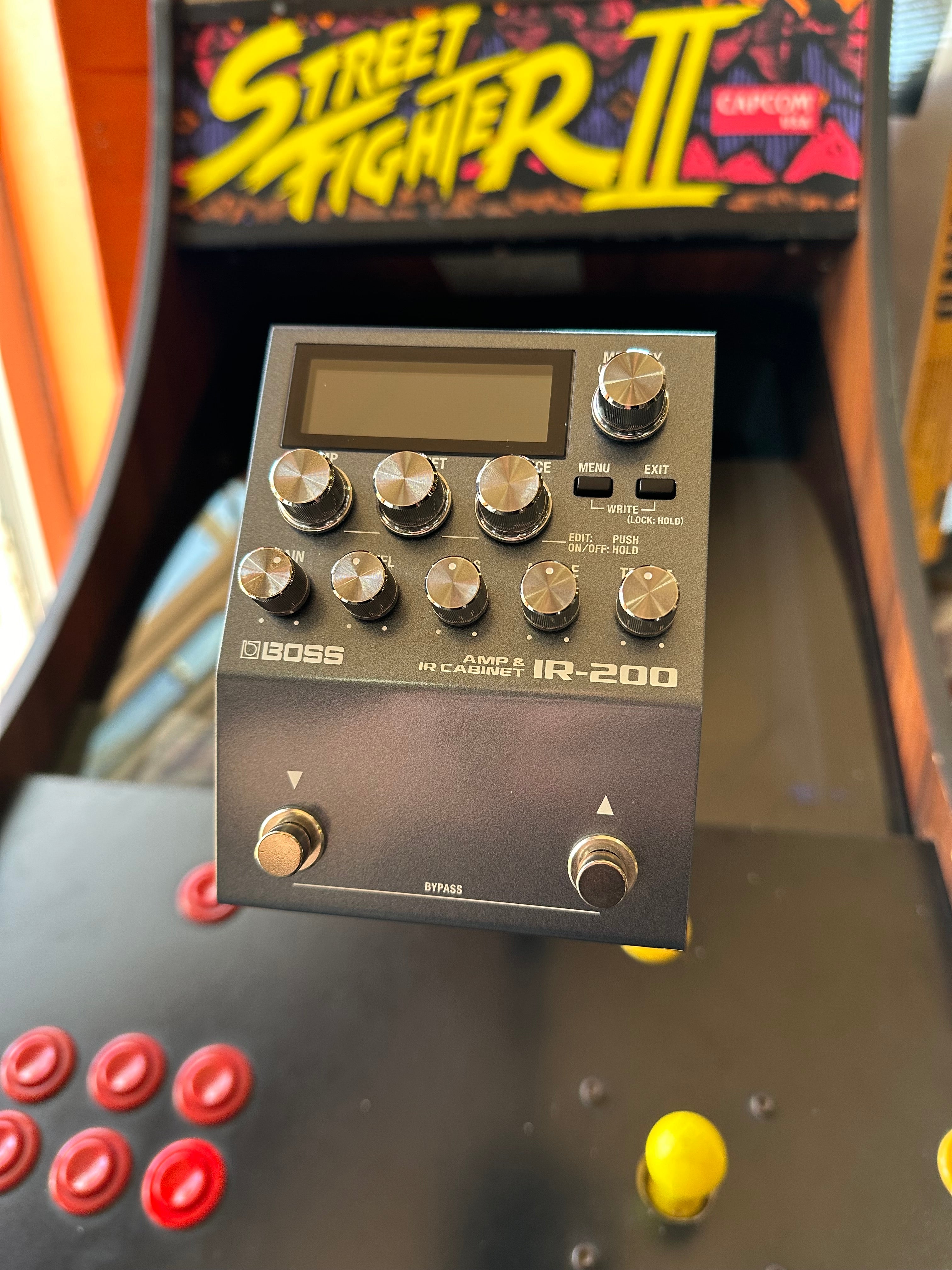 Boss | IR-200 | Amp and IR Cabinet | Ex-Demo Pedals Boss | IR-200 | Amp and IR Cabinet | Ex-Demo Pedals